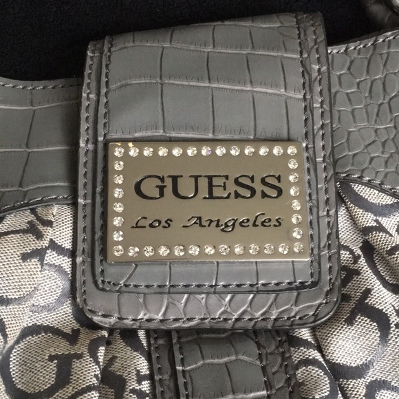 Guess Los Angeles Large Gray Shoulder Bag - Picture 2 of 16